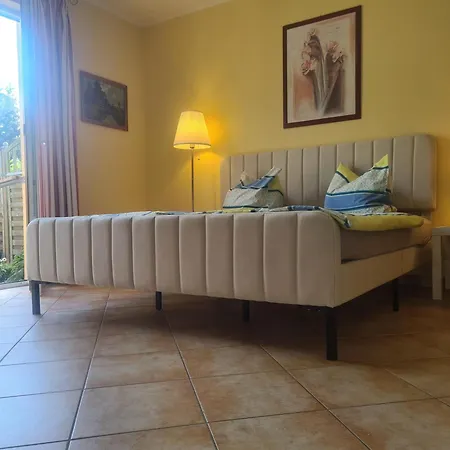 Am Kleinbauernhof Gersdorf Bei Kuehlungsborn Farm stay *